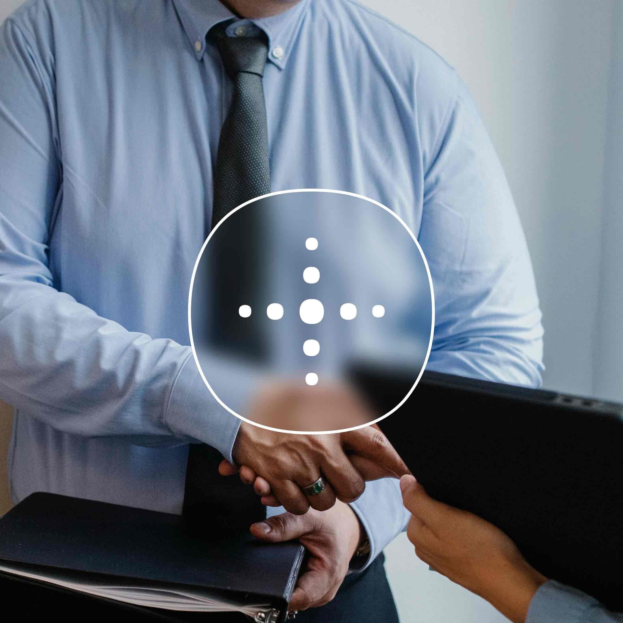 Empresa lanzando un nuevo servicio administrativo gracias a la automatización de Punto